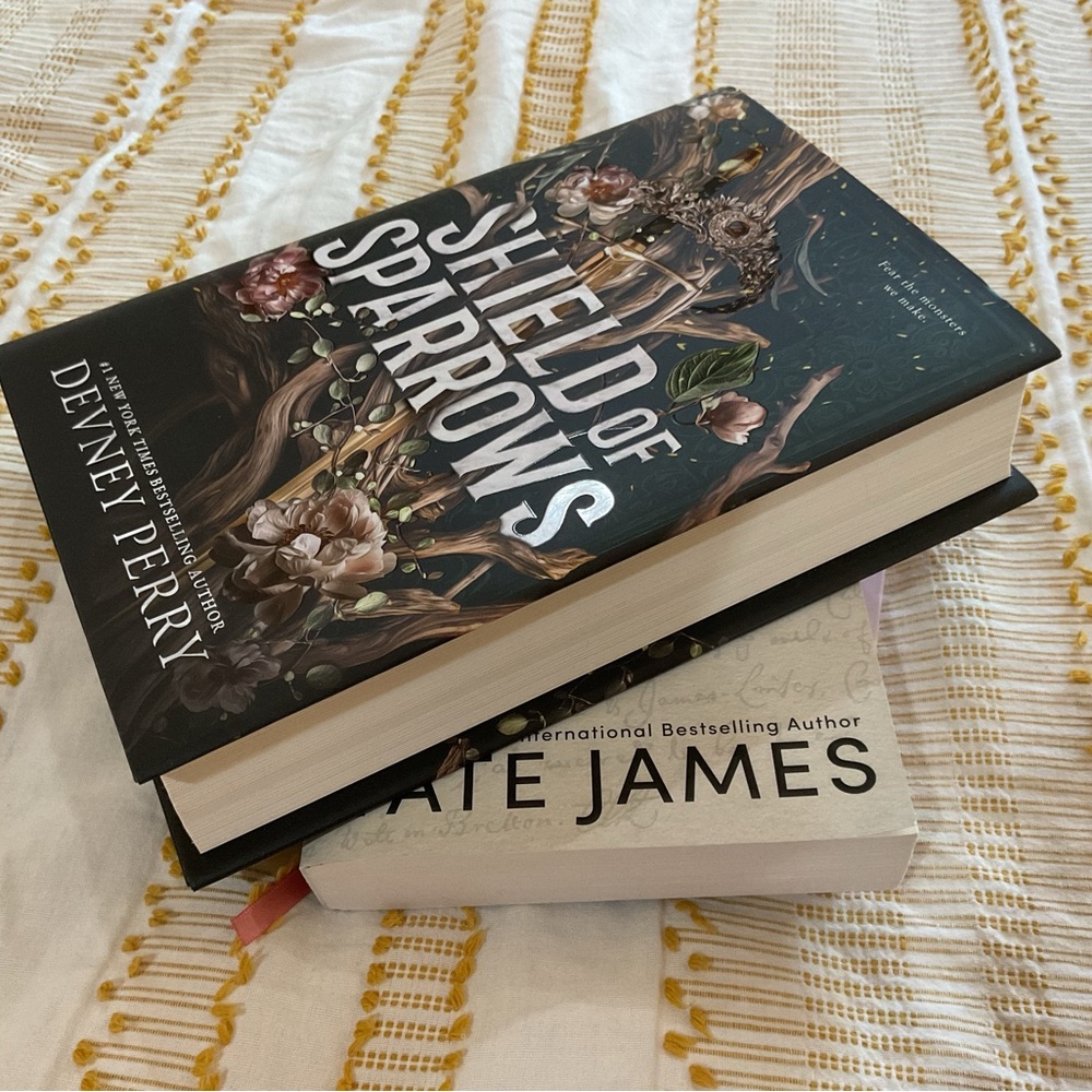 Shield of sparrows (Hardcover) - Picture 4 of 5